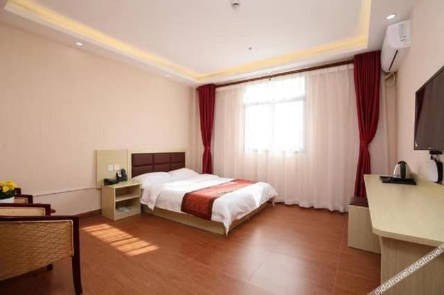 Basic Double Room