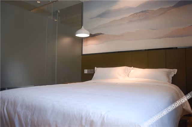 Fashionable Double Room A