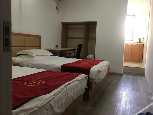 Featured Room (2 beds)