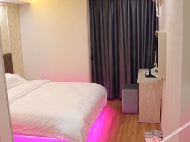 Fashionable Double Room