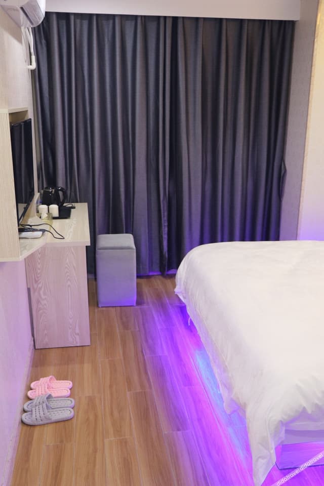 Romantic Double Room