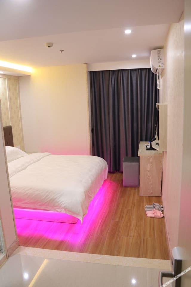 Fashionable Double Room