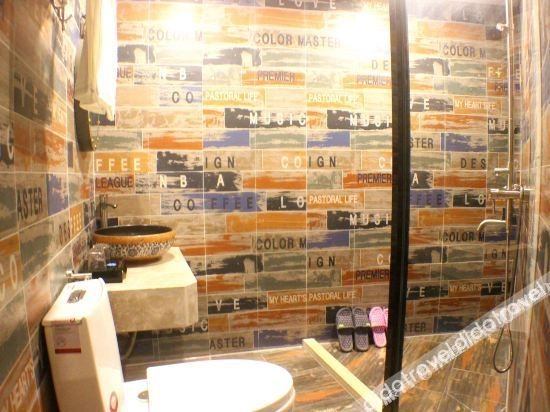 ควานว่าน อิมเพรสชัน ธีม โฮเทล (Quanwan Impression Theme Hotel)2
