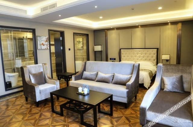 Premier Suites