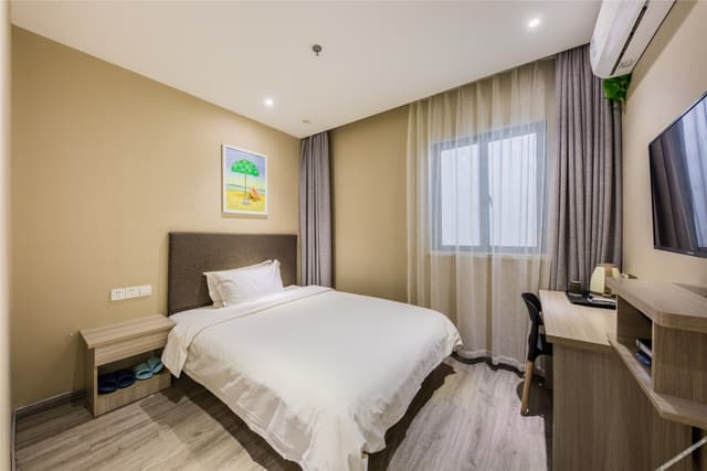 Double Room C