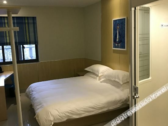 100 อินน์ แอนด์ โฮเทล (เมืองเก่าเฟิงจิง เซี่ยงไฮ้) (100 Inns & Hotel (Shanghai Fengjing Old Town))1