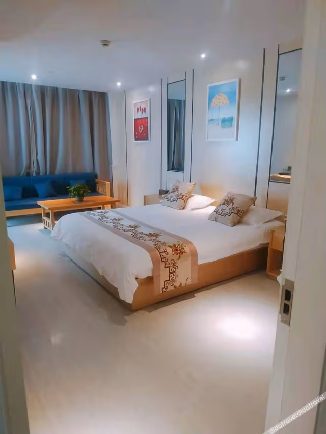 Business Double Room B