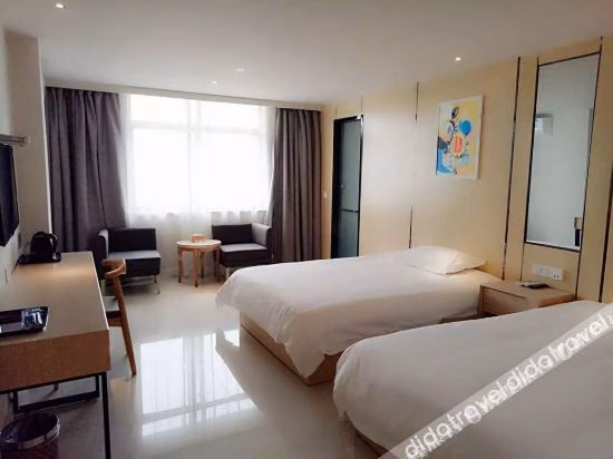 100 Inn Liangpin Hotel (Shanghai Fengxian Situan)1