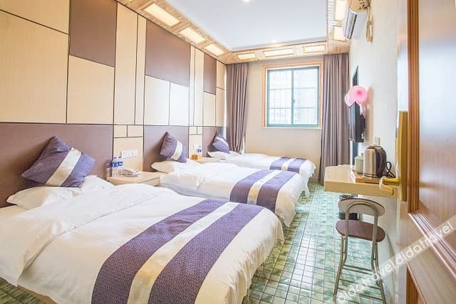 Business Triple Room
