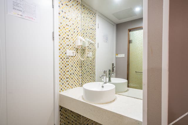 Premium Queen Room