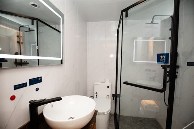 Standard Room (2 Beds)