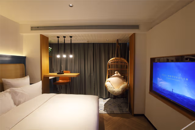 Corner Cozy Double Bed Room