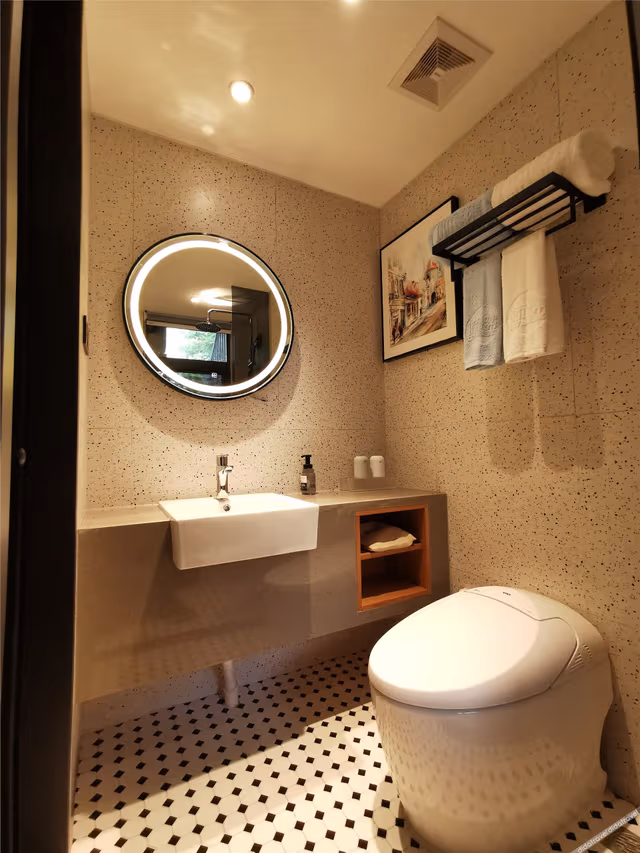 Corner Deluxe Double Bed Room