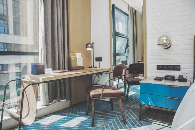 Deluxe King Bed Room