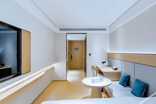 Superior 2-bed Room