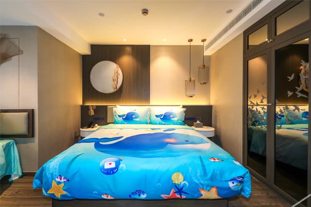 Deluxe Parent-child Room