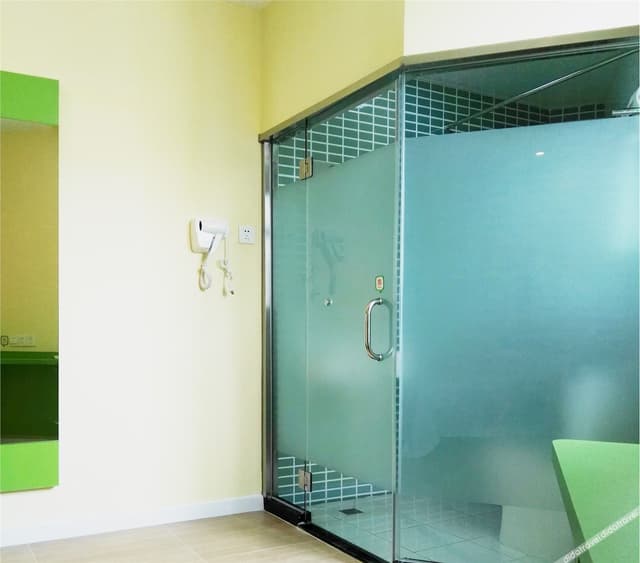 Double Room (No Window)