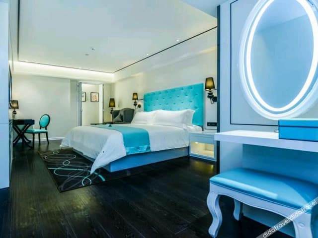 WH - Godness Romantic Bed Room