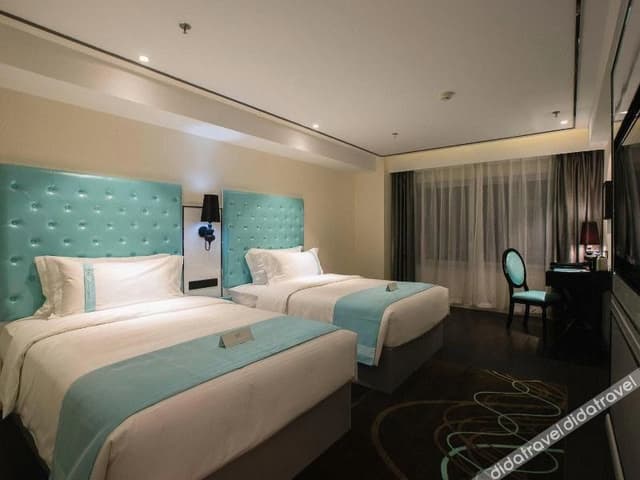 Xana - Deluxe Twin Room Bed Room
