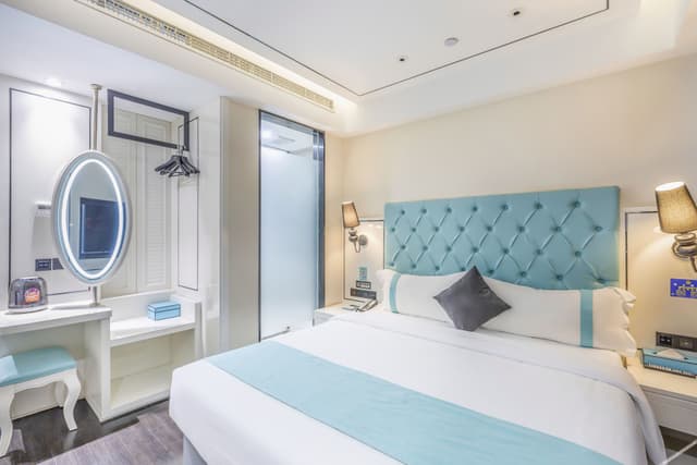 Xana - Deluxe Bed Room