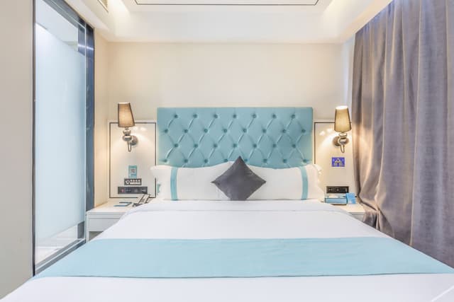 Xana - Deluxe Bed Room