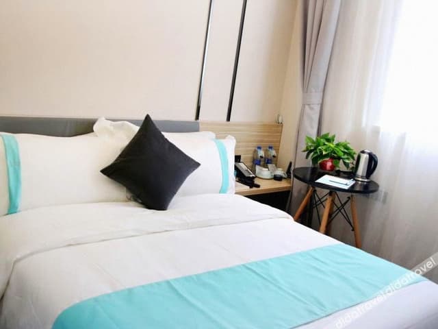 Xana - Deluxe Bed Room