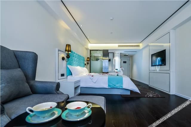 WH - Godness Romantic Bed Room