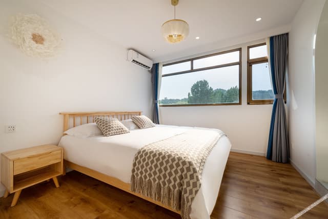 Yu Jian Mountain-View Suite