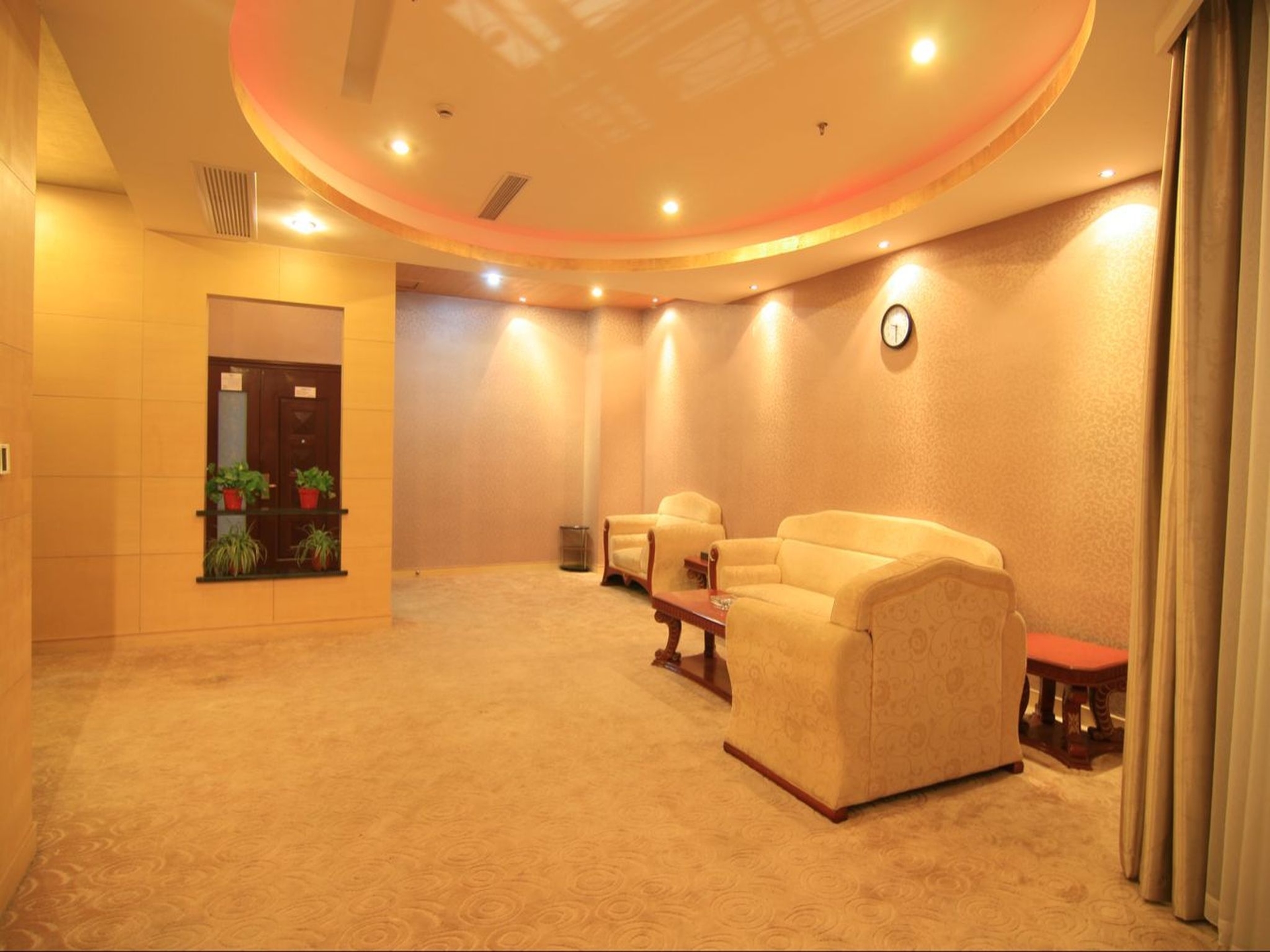 Gloraia Plaza Hotel Hangtou0