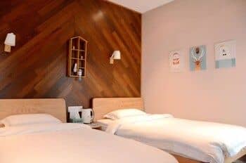 J Trip Youth Hostel J Trip Youth Hostel