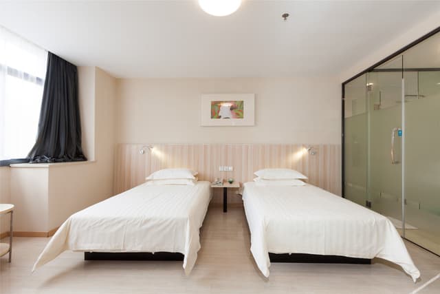 Business Standard Room A