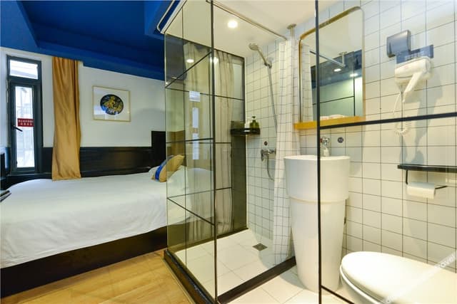 1.5m View Double Room (Yinxiu Fang)