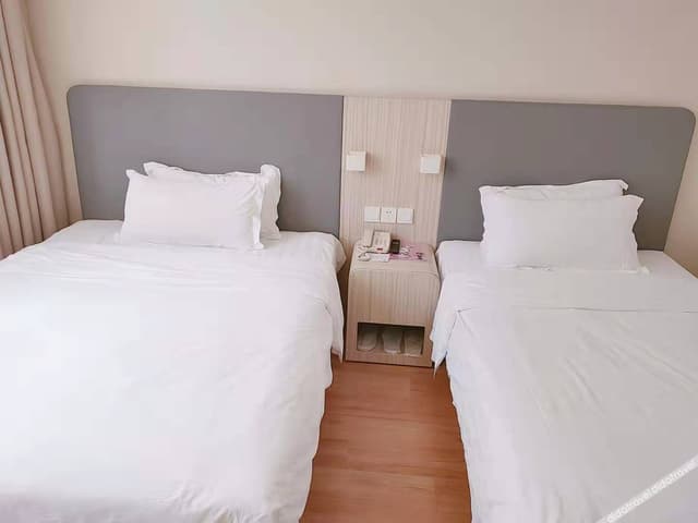 Superior Room (2 Beds)