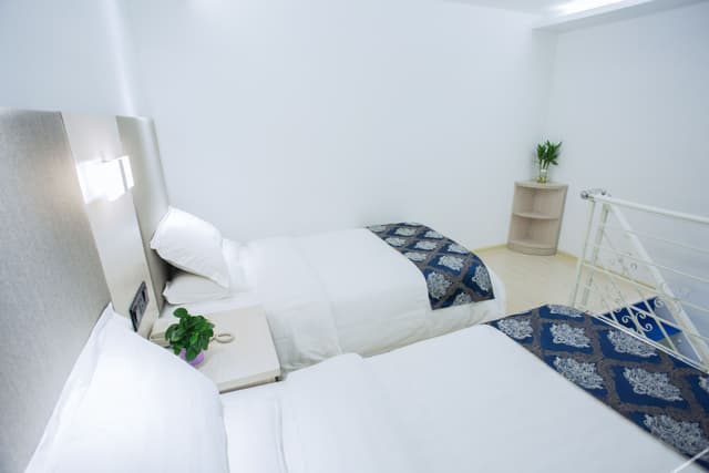 Multi-level Suite