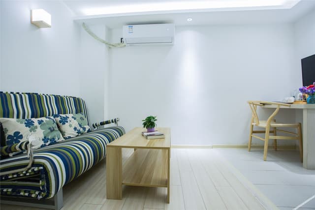 Multi-level Suite