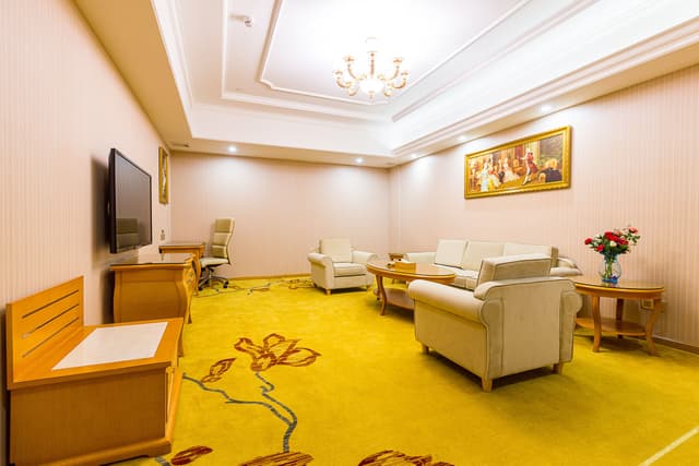 Executive Suite