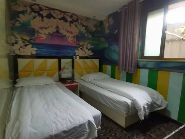 Deluxe Room (2 Beds)