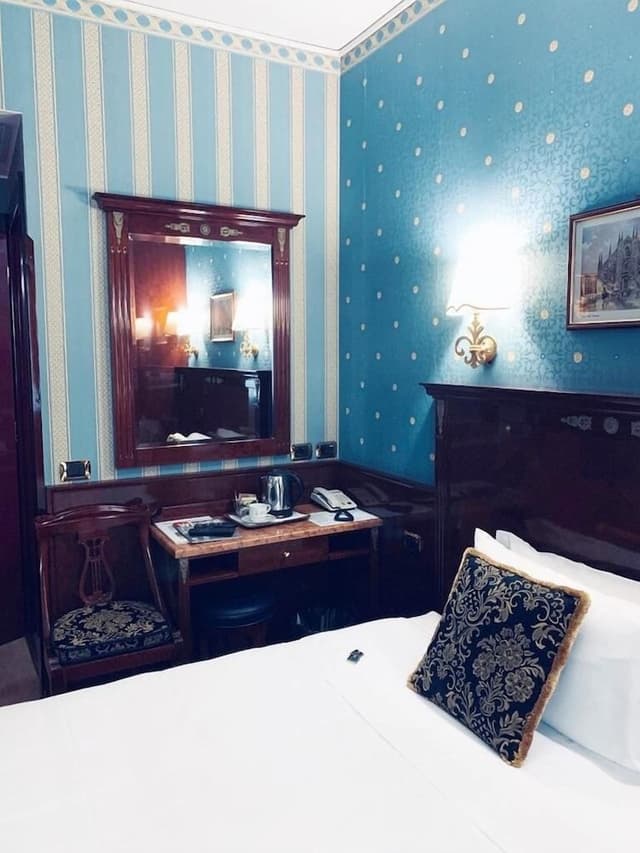 Superior Single Room