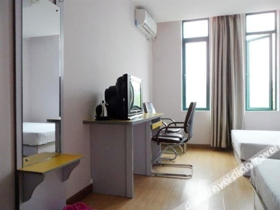 โรงแรมเครือ ยูบิน (สาขาถนนเก่าเซี่ยงไฮ้ ฮวาติง) (Yuebin Chain Hotel (Shanghai Huating Old Street Branch))3