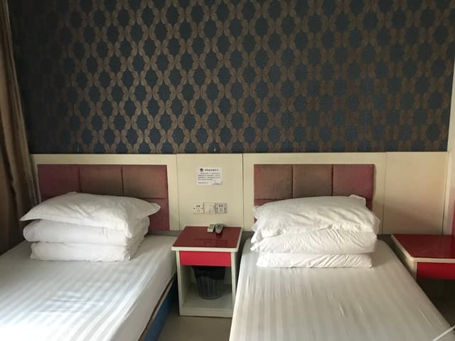 Standard Room (2 beds)