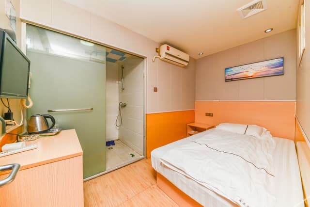 Standard Room (No Window)