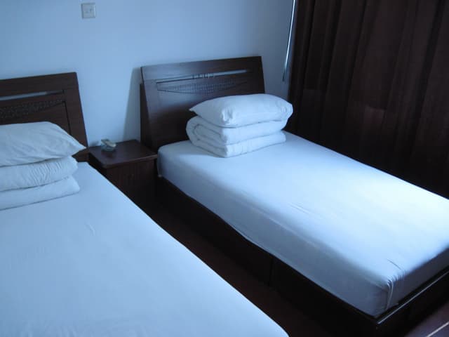 Guestroom (2 Beds)