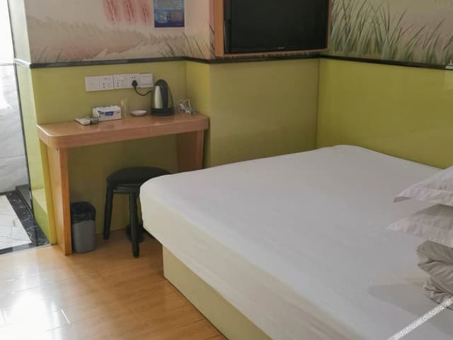 Fashionable Double Room