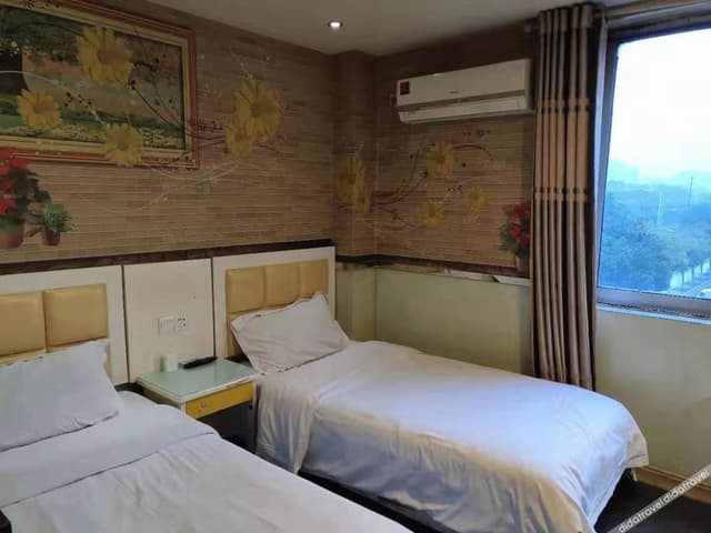 Standard Room (2 beds)