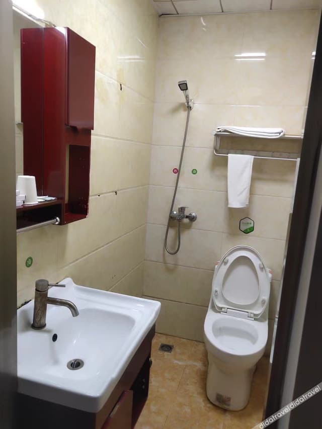 Budget Room