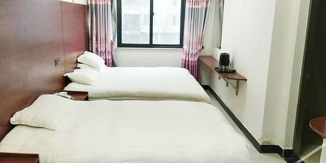 Guestroom (2 beds)