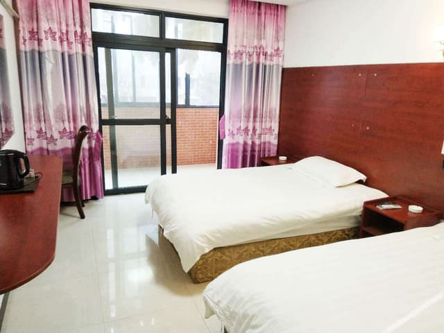 Guestroom (2 beds)