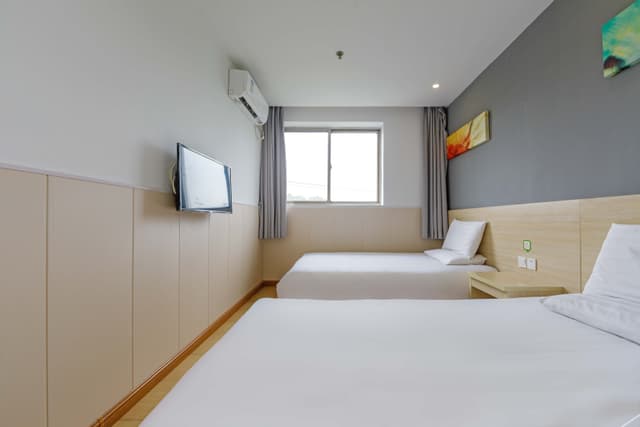 Guestroom (2 Beds)