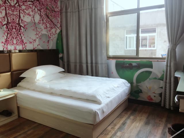Fashion Single Room