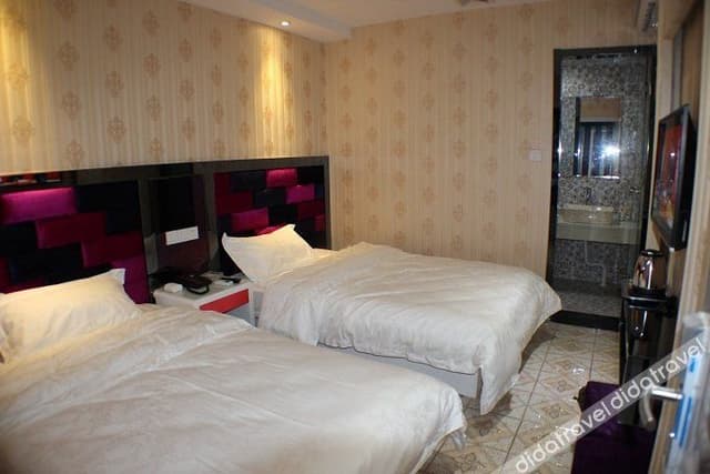 Deluxe Room (2 Beds)